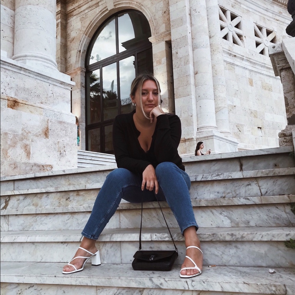 Meet your Posher, Shany